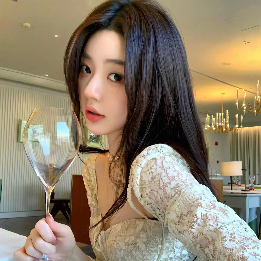 「再见」中的女人
